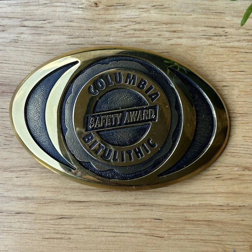 Vintage Columbia‎ Bitulithic Lafarge Brass Belt Buckle Oval Shape Safety Award